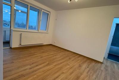 Apartament cu 2 camere semidecomandat în Micro 16