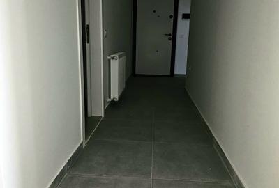 Apartament cu 3 camere decomandat în Energia - 9