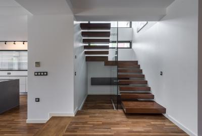 Experience Exclusive Living - 13