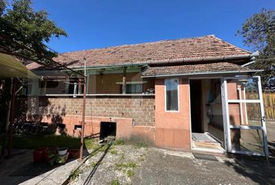 Casă cu 5 camere cu Teren 3000 Mp în Central - 18