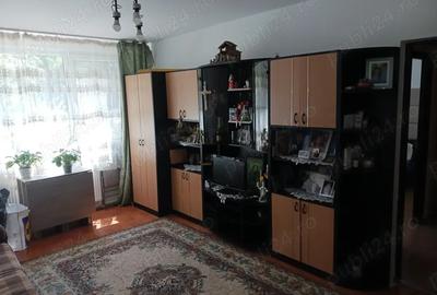 Apartament 4 camere parter micro 16(in spate la complex siret) - 4