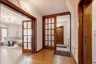 Casă cu 7 camere cu Teren 515 Mp în Tunari - 17