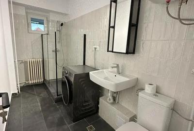 Garsonieră decomandată, mobilată în Calea Călărașilor