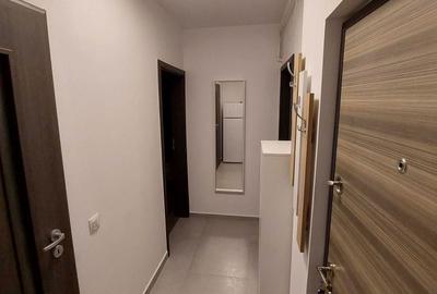 Garsonieră decomandată în Central - 2