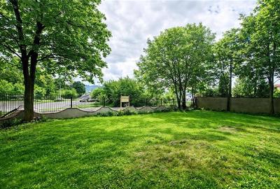 Casă cu 7 camere cu Garaj în Bartolomeu - 3