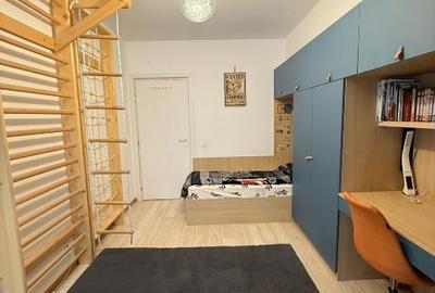 Apartament cu 4 camere decomandat în Drumul Taberei - 2