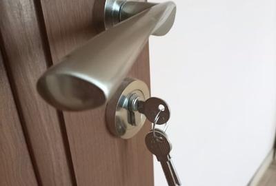 PF ofer spre inchiriere Apartament 3 cam in cart. Europa - 3