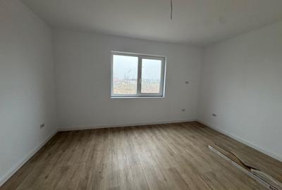 Apartament cu 2 camere în Plopi - 13