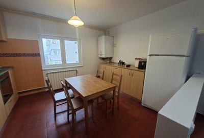 Apartament cu 4 camere decomandat, mobilat în Colentina - 7