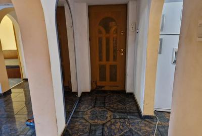 Apartament 4 camere Titu jud. Dambovita Apartament 4 camere Titu jud. Dambovita - 9