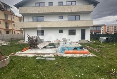 Apartament 3 camere- zona Tractorul Str. Bacovia - 2