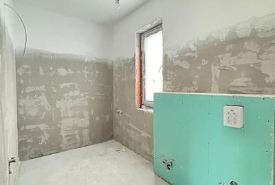 Casă cu 4 camere în Dealu Frumos - 13