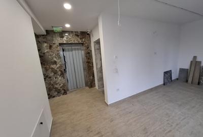 Casă individuală cu 14 camere cu Canalizare în Apărătorii Patriei - 18