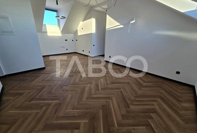 Apartament cu 3 camere decomandat în Turnișor - 2