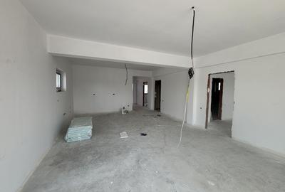 Casă individuală cu 4 camere cu Canalizare în Tunari - 2