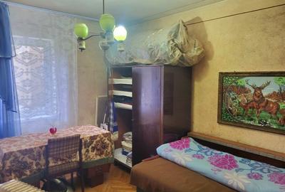 Apartament cu 3 camere decomandat în Central - 1