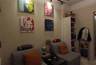 Casă cu 2 camere cu Teren 20 Mp în Central - 3