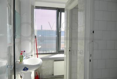 Spațiu comercial, de 220 mp, în Gară - 4