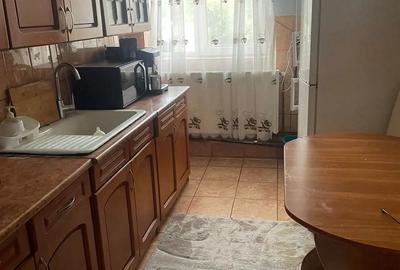 Apartament cu 2 camere decomandat - 1