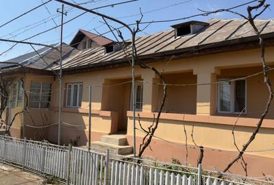 Casă cu 4 camere în Cocoșești - 5