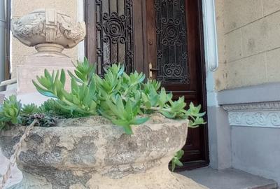 Corp casa deosebit, Serban Voda - Unirii Biserica Sf Spiridon - 6