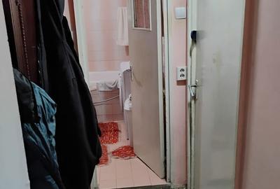 Apartament cu 2 camere semidecomandat în Dâmbovița