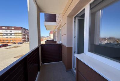 Apartament cu 3 camere decomandat în Sânpetru - 4