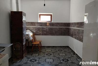 Casă cu Teren 1759 Mp în Fârdea - 3