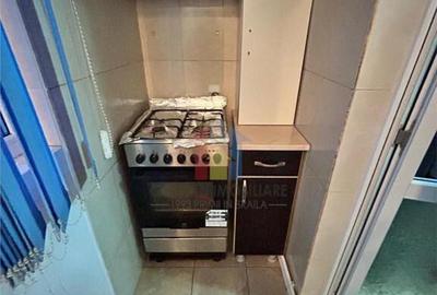 Apartament cu 3 camere decomandat în Radu Negru - 8
