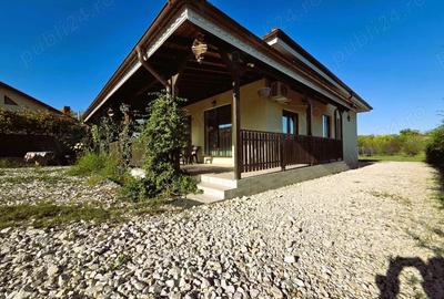 Casă cu 4 camere în Agighiol - 12