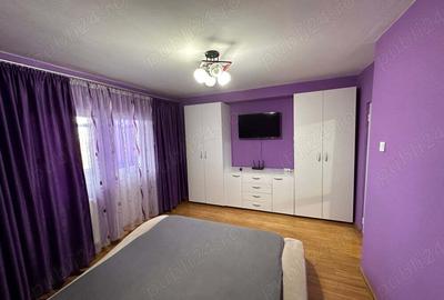 Apartament cu 3 camere decomandat în Micro 2 - 5