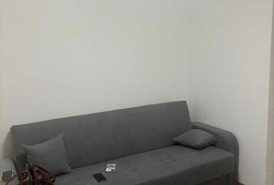 Apartament cu 3 camere semidecomandat în Central - 2