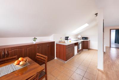 Apartament cu 3 camere, mobilat în Dumbrăvița - 4