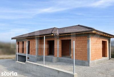 Casă cu 4 camere cu Teren 501 Mp în Gruia - 4