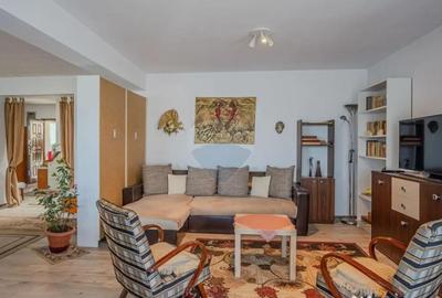 Casă cu 7 camere cu Garaj în Colonia 1 Mai - 10