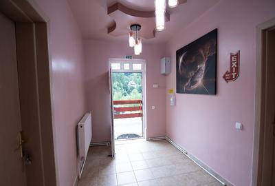 Vila / Pensiune 12 Camere - Afacere la Cheie- Predeal Cla - 14