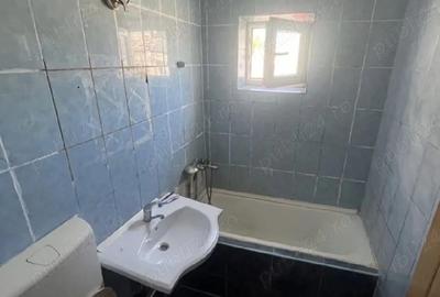 Apartament cu 3 camere semidecomandat în Alexandru cel Bun - 2