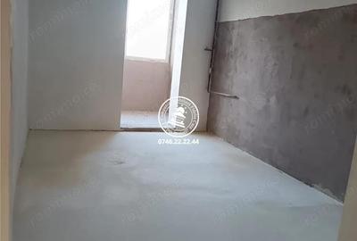Apartament cu 4 camere decomandat în Central - 3