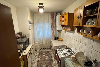 Apartament cu 4 camere decomandat în Burdujeni - 3