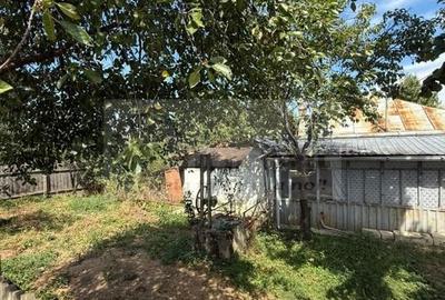 Casă + 2129 mp teren, zonă liniștită, Goruni, Iași - 76.000 euro - 2