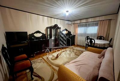 Apartament cu 2 camere decomandat, mobilat în Aradului