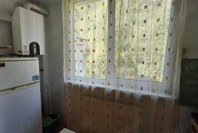 Inchiriez ap.2 camere conf 1 decomandat zona Spitalul Jude?ean - 2