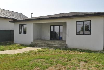 Casă individuală cu 5 camere cu Teren 422 Mp în Tunari - 2