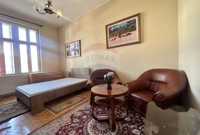 Apartament cu 4 camere semidecomandat, mobilat în Central - 8