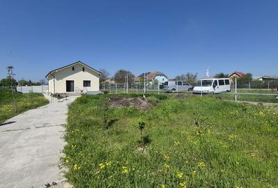 Casă cu 3 camere cu Teren 500 Mp în Bariera Vâlcii - 2