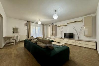 Apartament cu 3 camere semidecomandat, mobilat în Bună Ziua