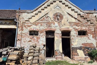 Casă cu 5 camere în Zăbrani - 5