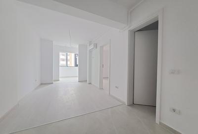 Studio Modern 45mp ~ Bloc Nou ~ Zona linistita ~ Parc ~ Metrou M2 - 2