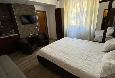 Garsonieră decomandată în Clăbucet
