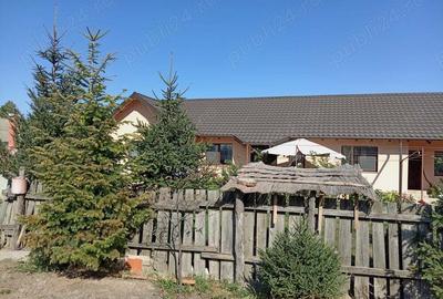 Casa de vanzare in comuna Valea nucarilor judetul Tulcea - 1